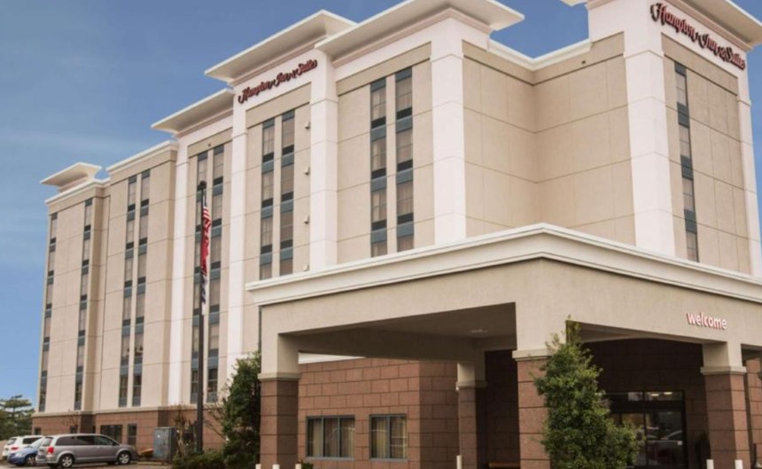 Hampton Inn hotel building